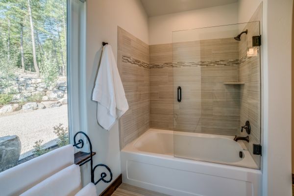 Cost of Tub Conversion Service in Brentwood
